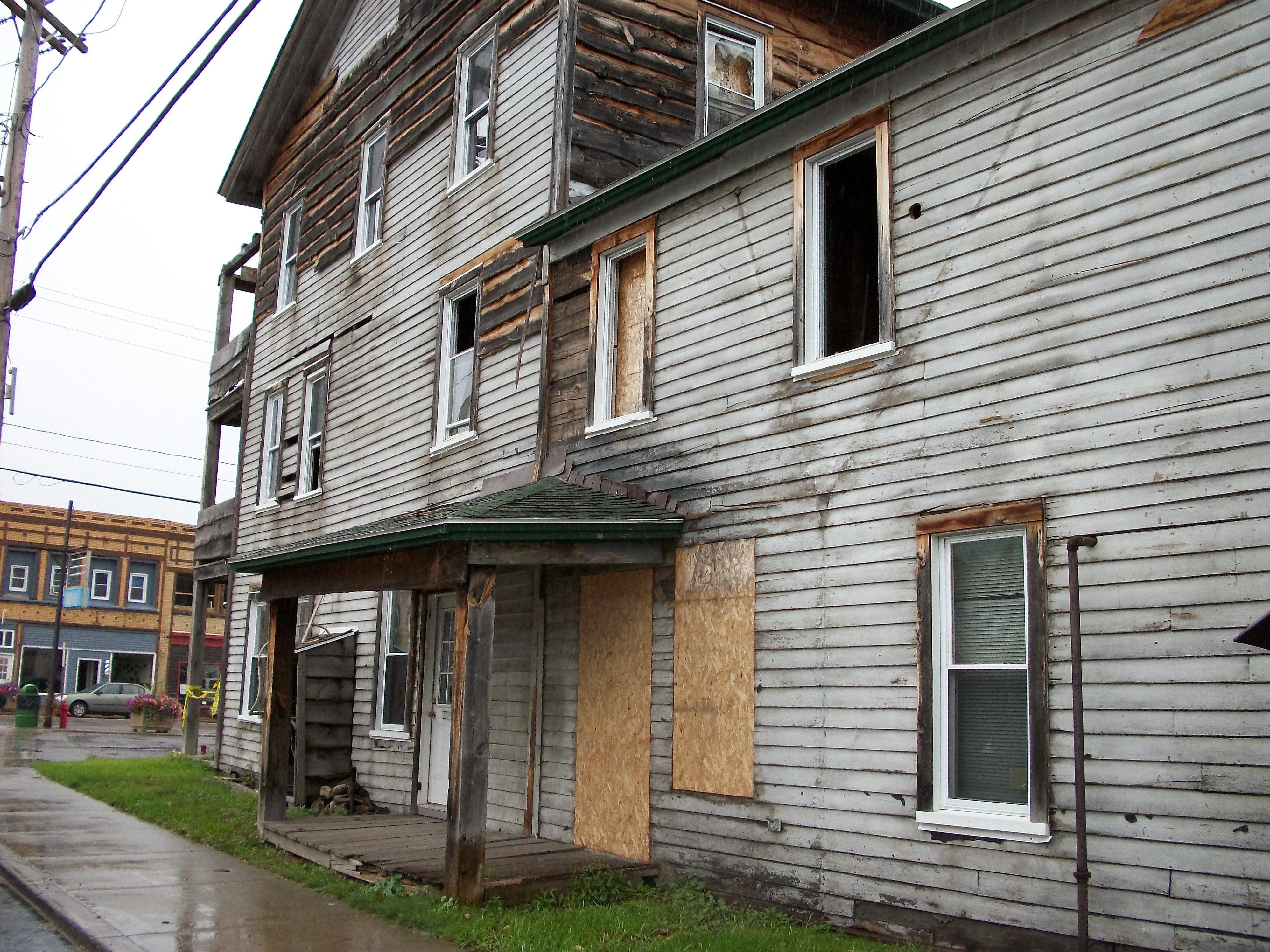 1812 Hotel 2nd Investigation